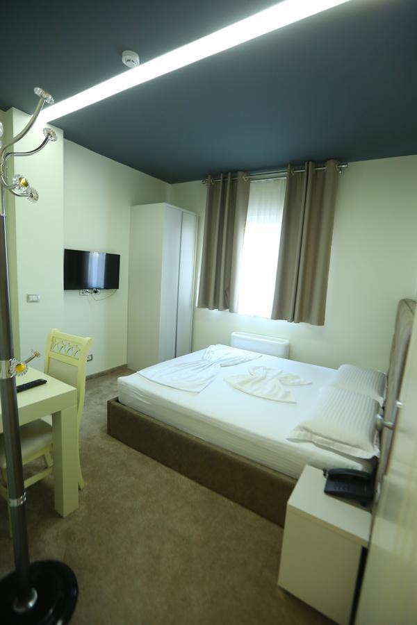 Hotel Vllaznia Shkoder Ngoại thất bức ảnh