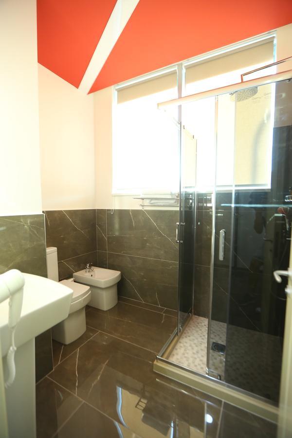 Hotel Vllaznia Shkoder Ngoại thất bức ảnh
