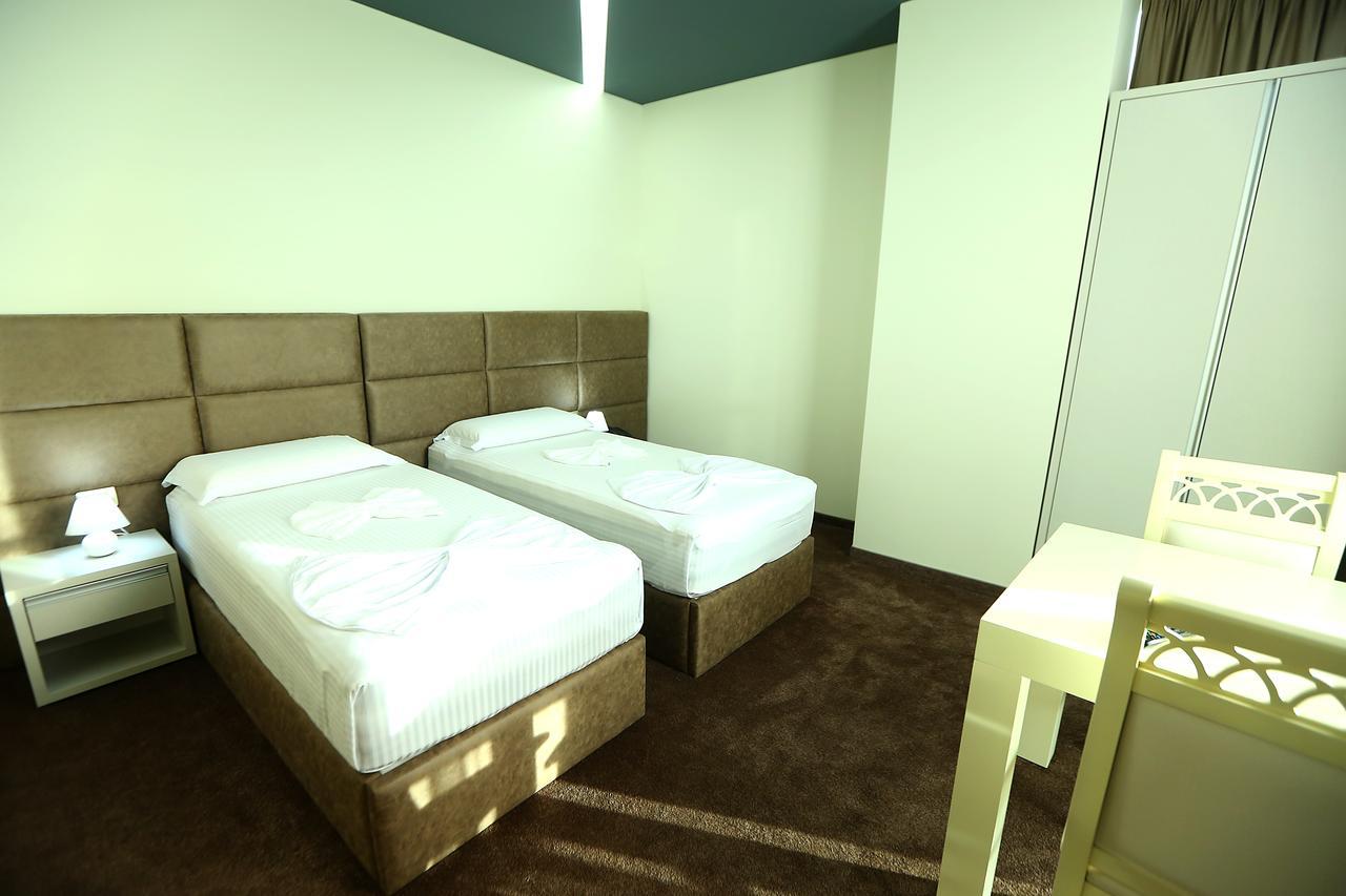 Hotel Vllaznia Shkoder Ngoại thất bức ảnh