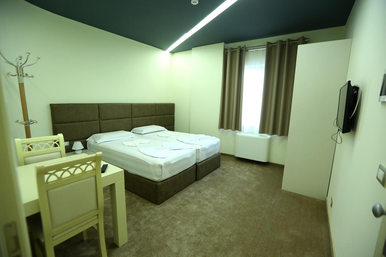 Hotel Vllaznia Shkoder Ngoại thất bức ảnh
