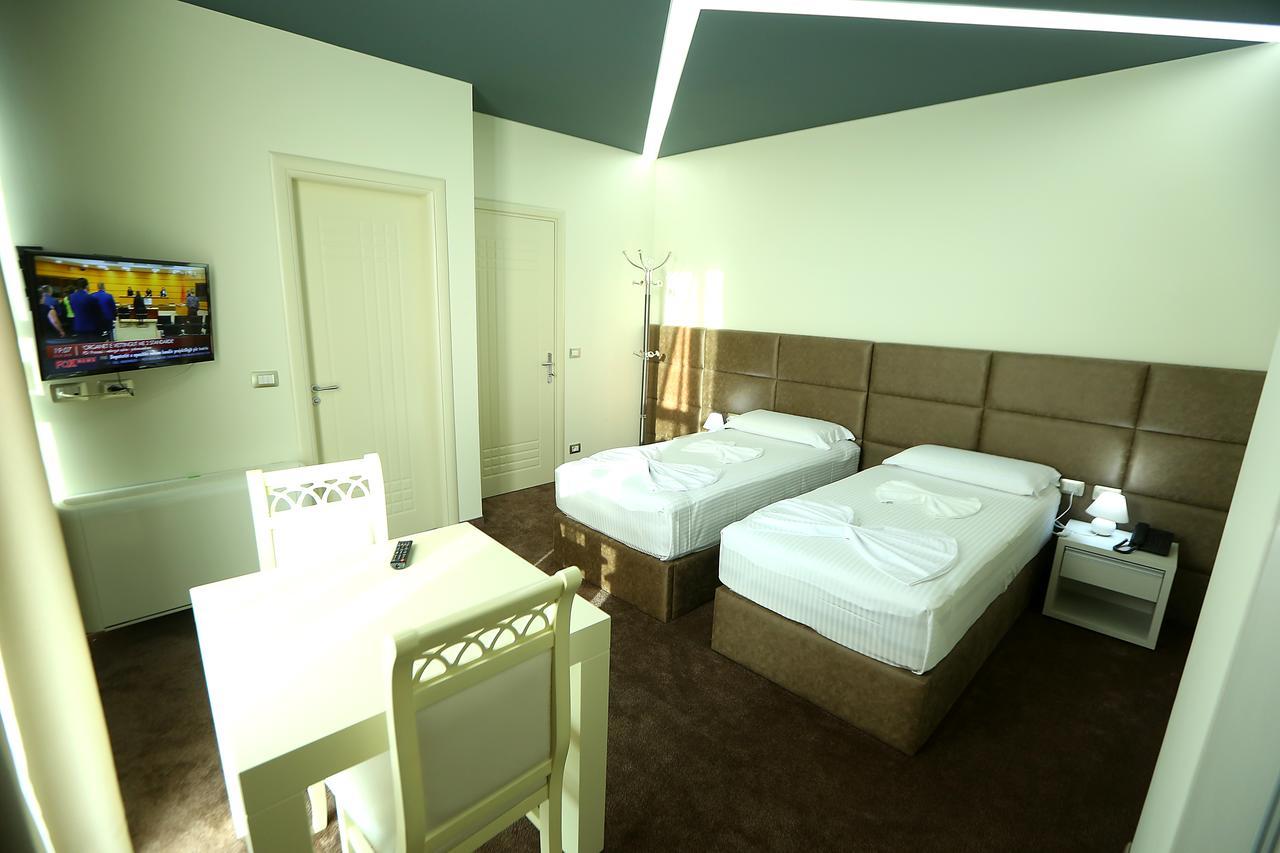 Hotel Vllaznia Shkoder Ngoại thất bức ảnh