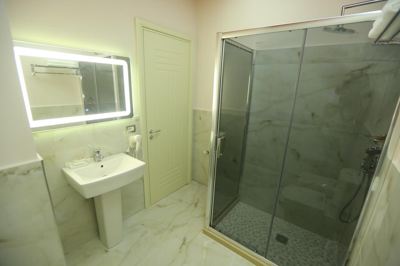 Hotel Vllaznia Shkoder Ngoại thất bức ảnh